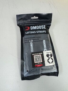 DMOOSE Black Lifting Straps - Heavy Duty Wrist Support improve form and prevent